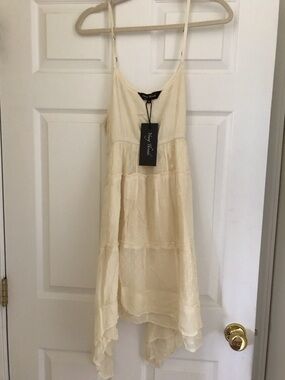 Young threads dress Grey Floral Strapless Adjustable Rouched size Medium Xlarge